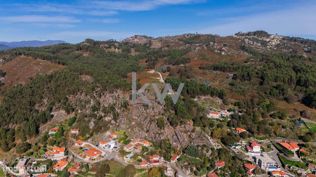 Terreno com viabilidade construtiva próximo do Gerês - Grande imagem: 5/28