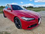 Alfa Romeo Giulia 2.0 Turbo 16V AT8-Q4 Ti - 14