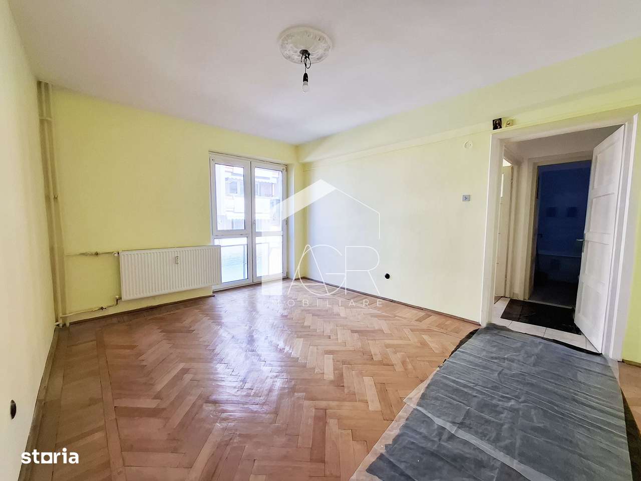 Apartament cu 2 camere, zona Ultracentral-0