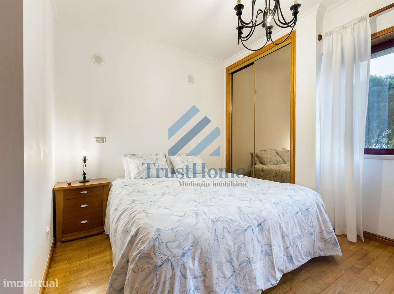 T4 em Oeiras perto do Parque dos Poetas e a 5 km da praia-28