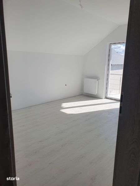 Casa Geamana | Platou Prundu | 4 camere | 500 mp - Imagine principală: 5/5