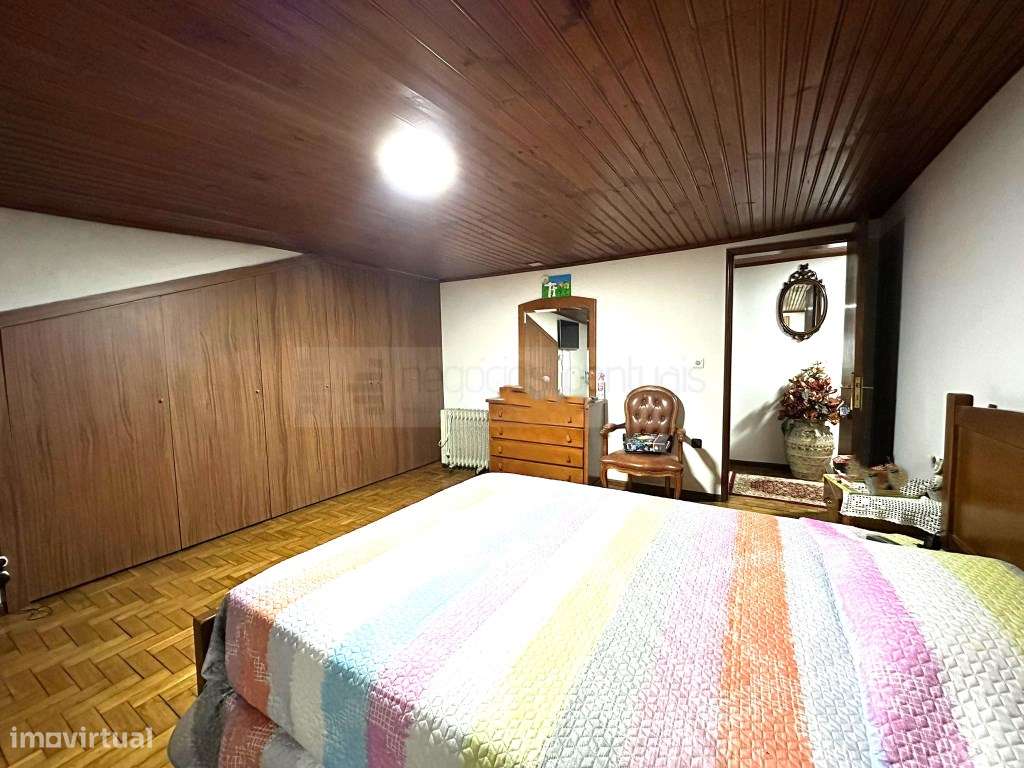 Moradia individual T5-14