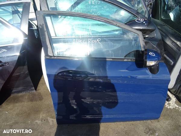 Vand Usa Fata Dreapta Ford Fiesta din 2014 fara rugina fara lovituri - 3