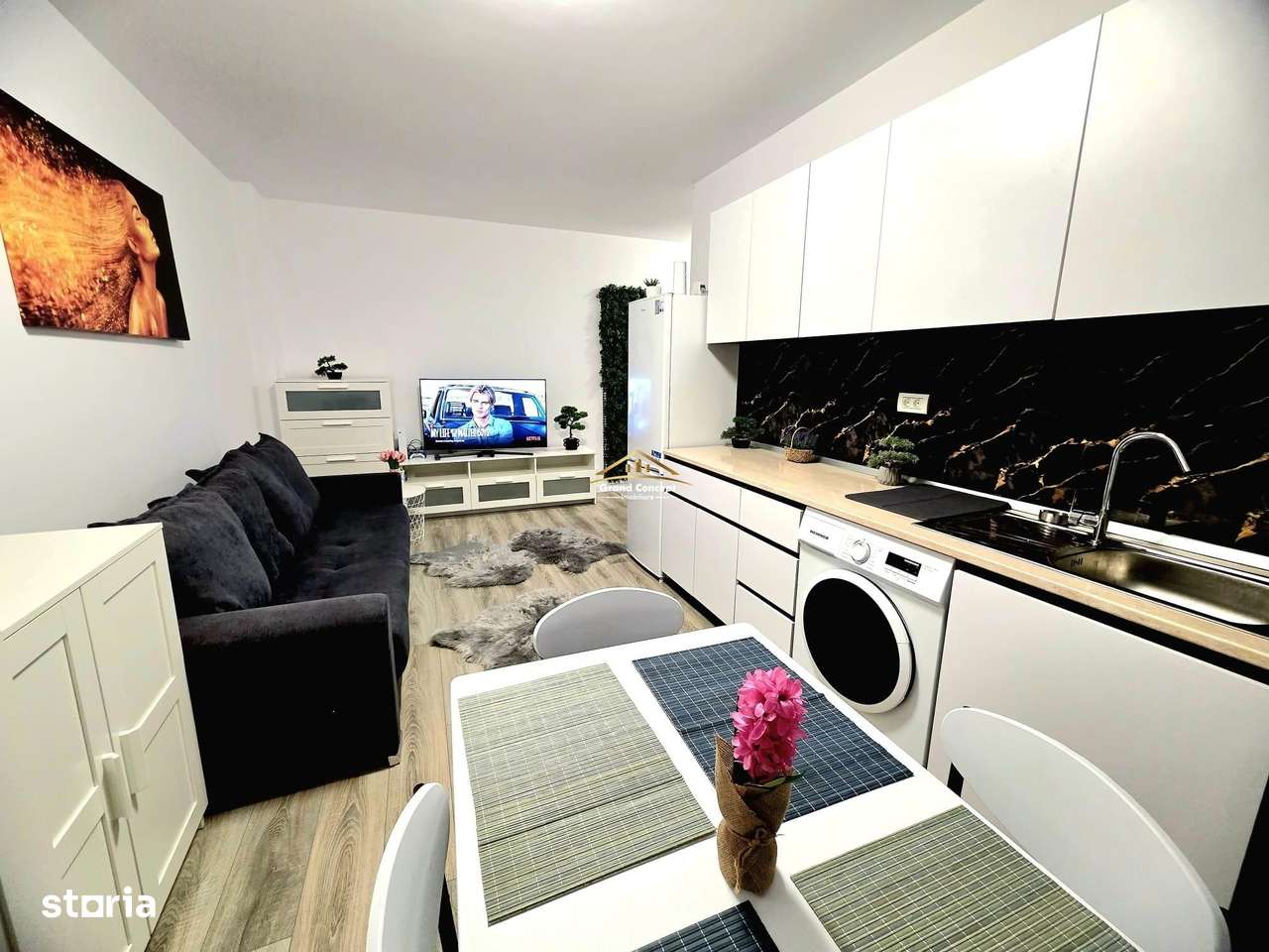 Apartament 2 camere, Aroneanu, 43 mp  Moara de Vânt,  €98000 cod 11086-0