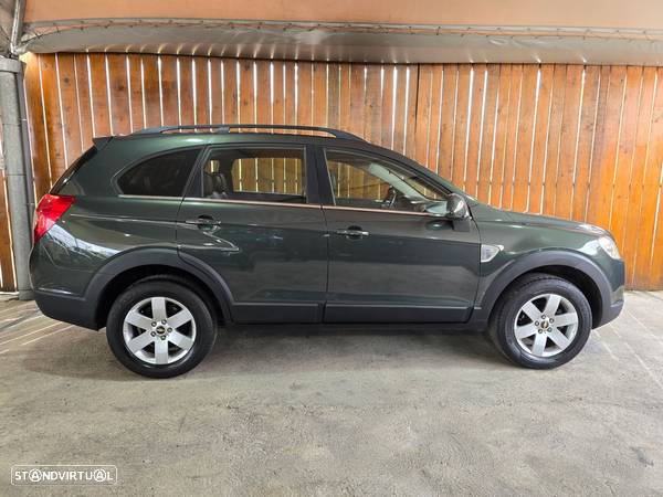 Chevrolet Captiva 2.0 VCDi Seven 7L - 4