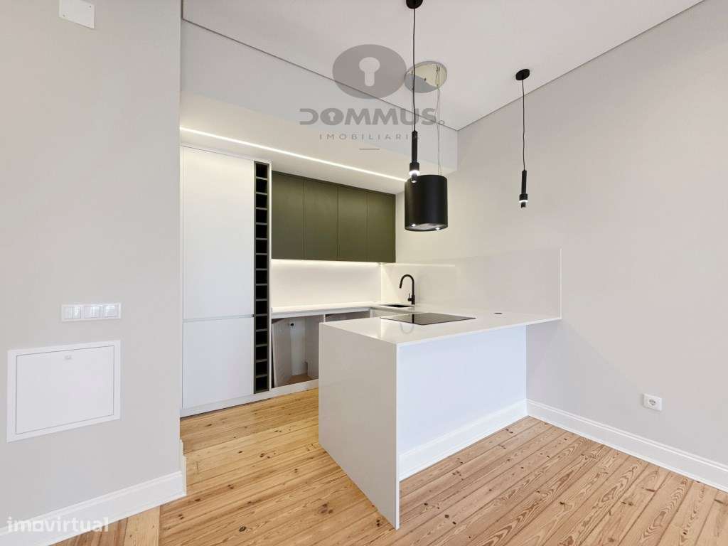 Apartamento T3 totalmente remodelado na Av. Almirante Reis - Grande imagem: 4/47