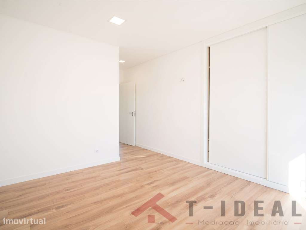 Moradia T4 nova próxima da Lourinhã e das praias-21
