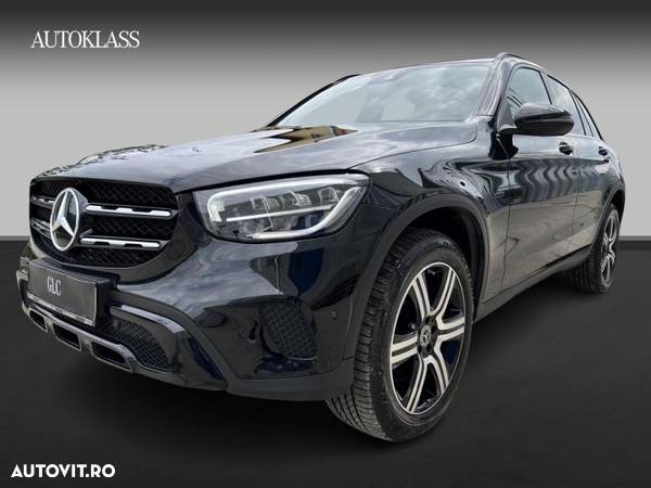 Mercedes-Benz GLC 300 e 4MATIC - 1