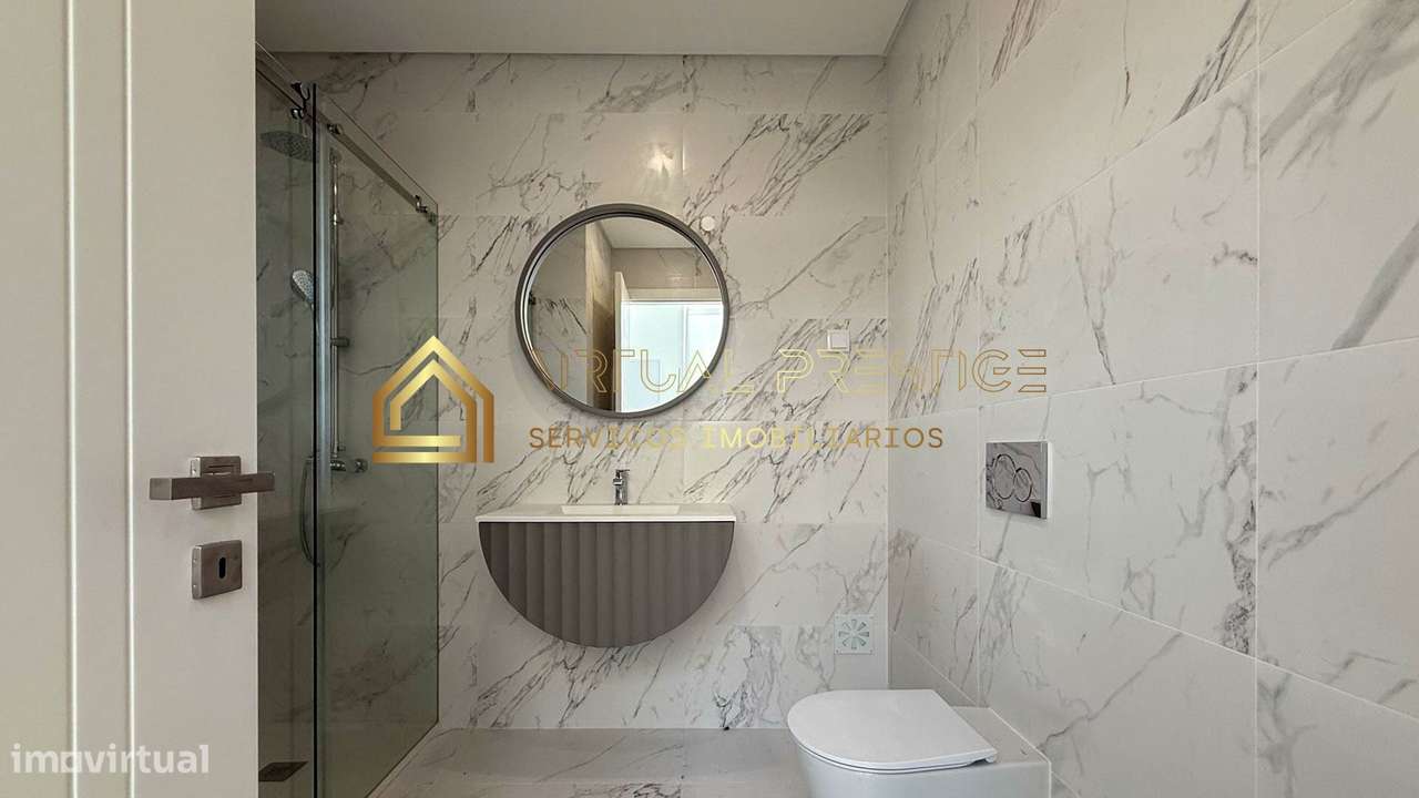 Moradia T4 Nova - 2 Suites - Piscina - Garagem - Valadares-9