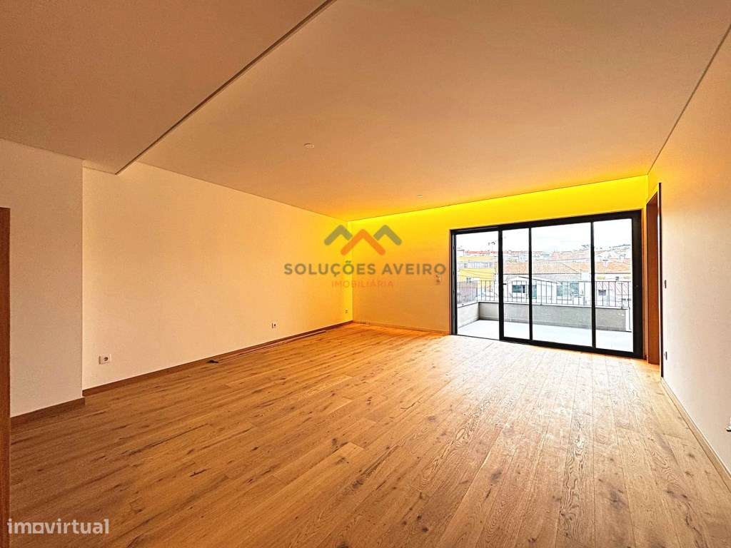 Apartamento T2 novo, centro de Aveiro!-2