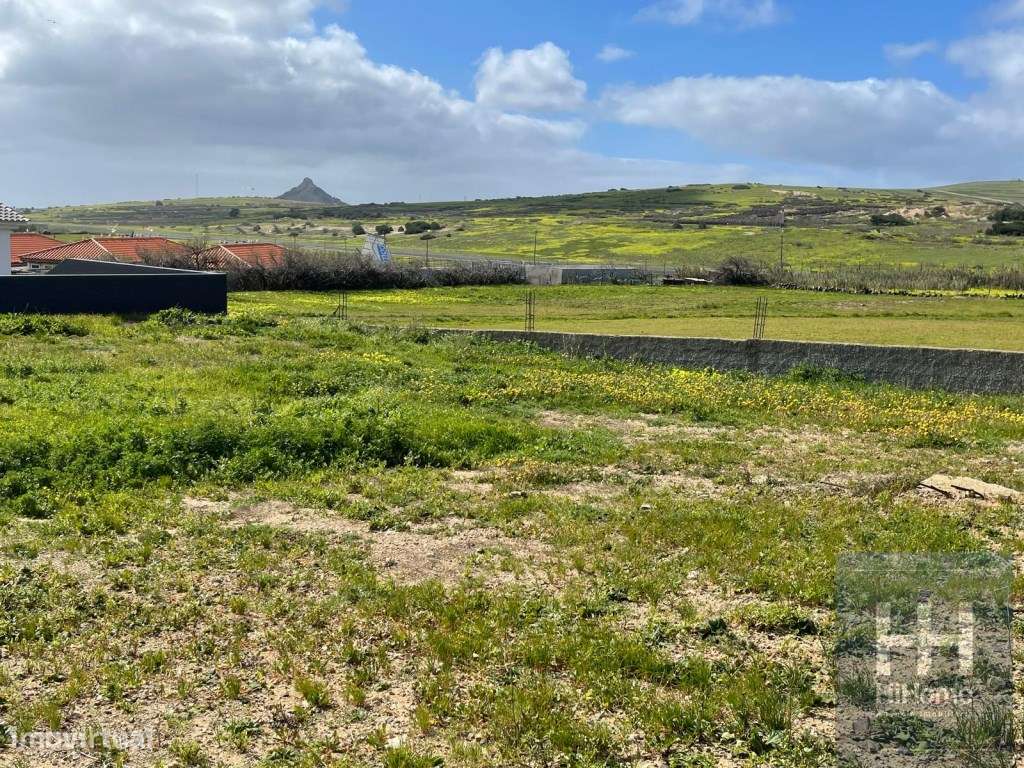 Lote de terreno 383 m2 no Porto Santo - Grande imagem: 3/19