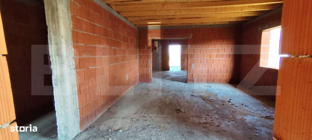 Casa la Rosu in centru  Viile Satu Mare - Imagine principală: 4/9