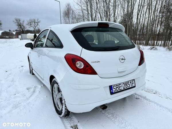 Opel Corsa 1.2 16V Sport - 8