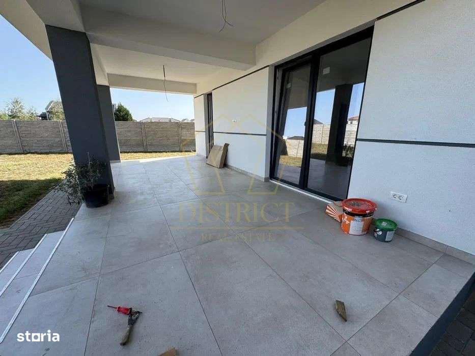 Duplex spatios cu 5 camere | Mosnita Noua - Imagine principală: 4/6