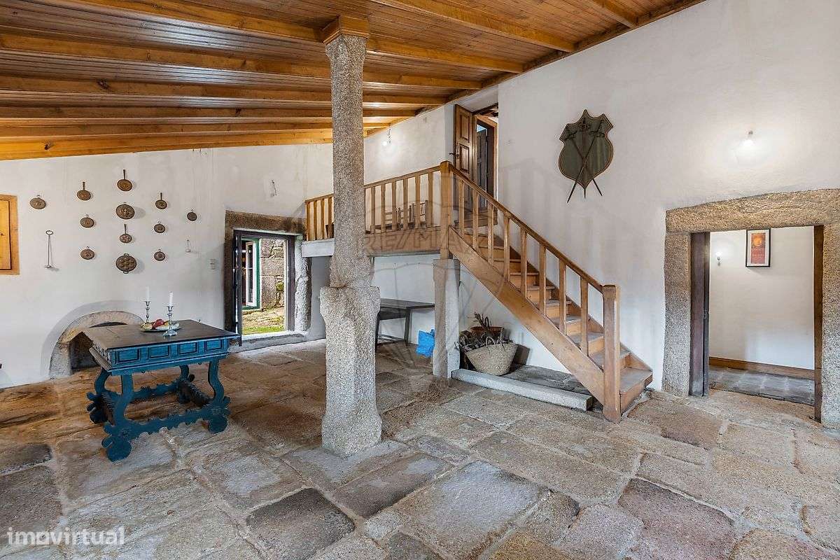 Solar T8 para venda-17