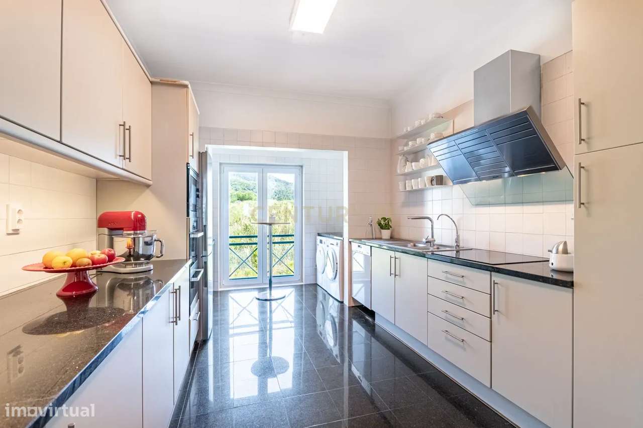 Apartamento T2 118 m2 com varanda e parqueamento - Quinta da Beloura-19