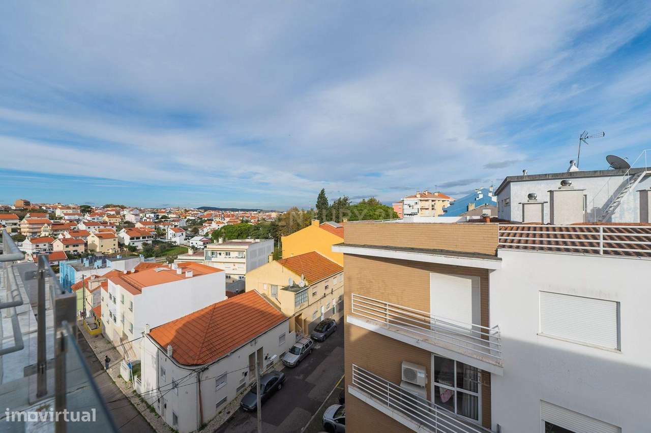 T2 com Terraço em São João da Talha-24