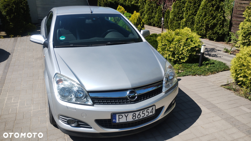 Opel Astra TwinTop 1.8 Cosmo - 13