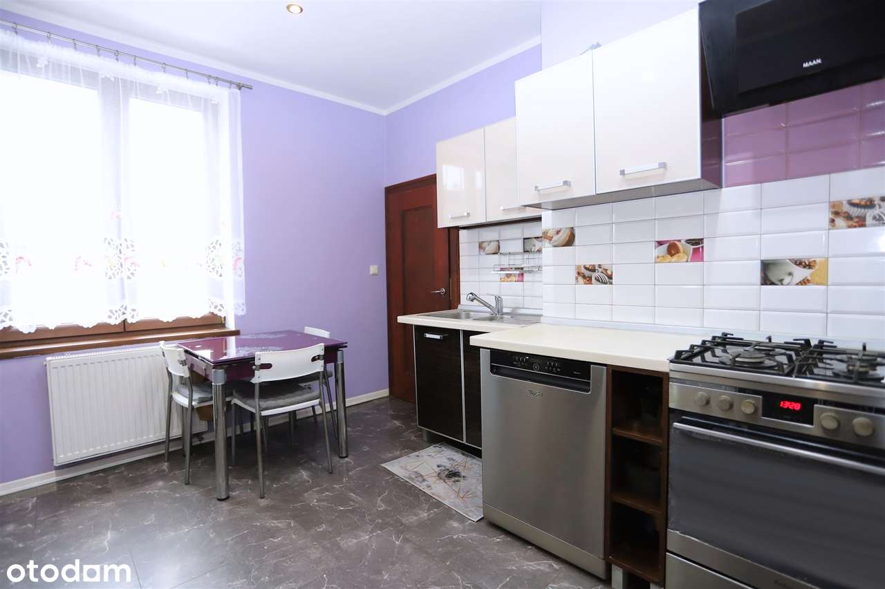 Przestronne trzypokojowe mieszkanie w dogodnej lokalizacji-16