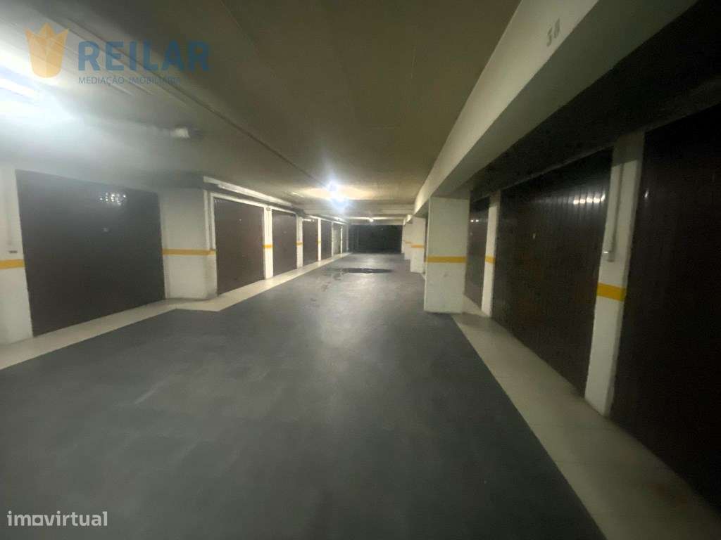 Póvoa de Santa Iria - Loja 62m2-16