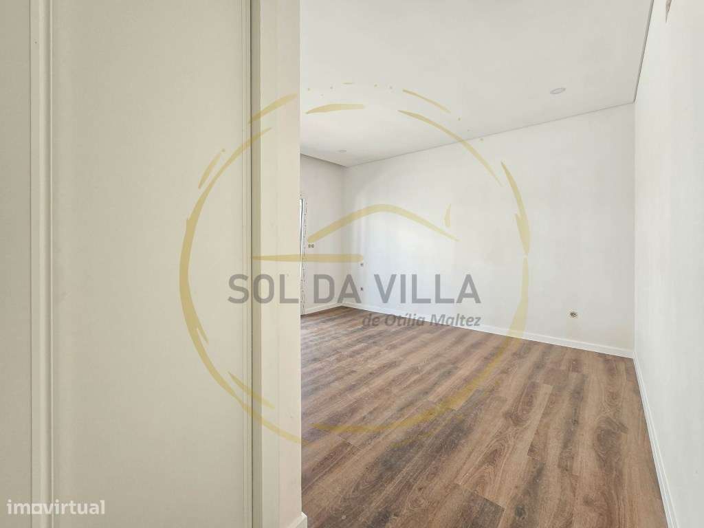 Moradia com piscina T3+1 - Fernão Ferro, Seixal - 550.000€-10