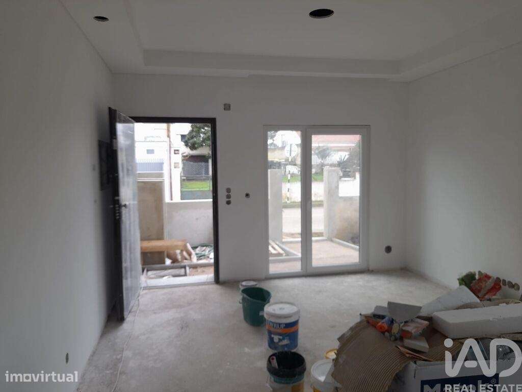 Casa / Villa T4 em Fernão Ferro de 160,00 m2 - Grande imagem: 4/24