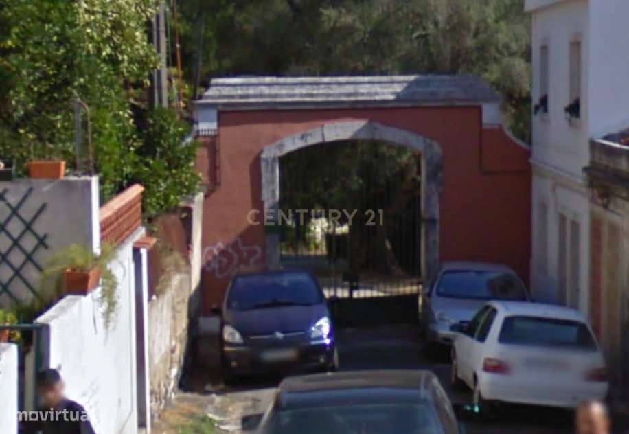 Moradia T9 | para investimento | Ajuda - Grande imagem: 4/11