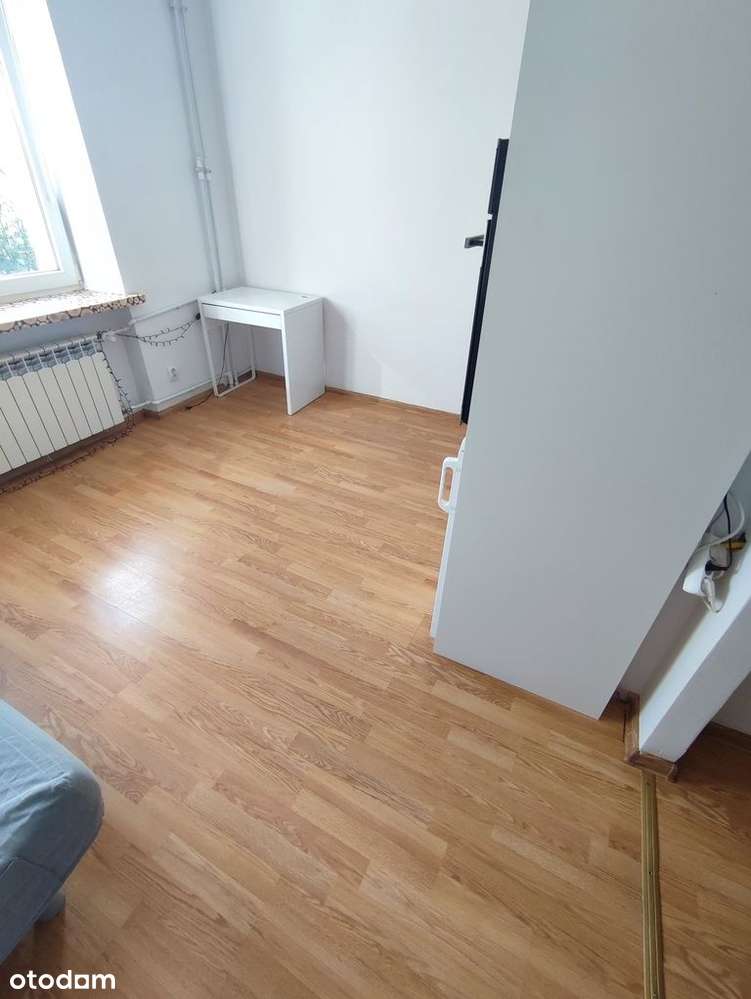 Kawalerka z pięknym widokiem na centrum! - Pełny obrazek: 5/12