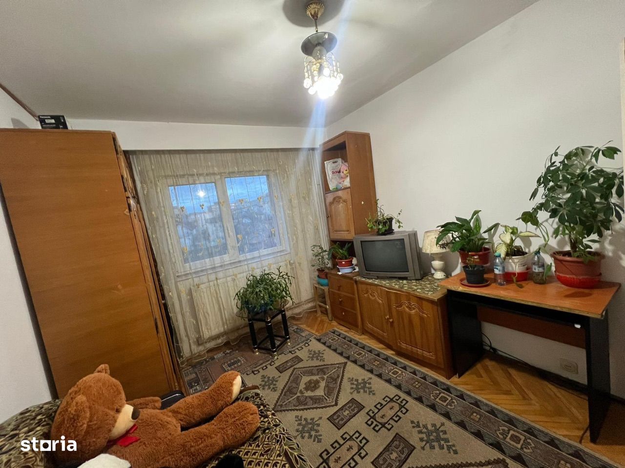 Apartament 3 camere dec. 75mp| Bloc reabilitat | Boxa | Str.Bucuresti