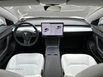 Tesla Model 3 - 10