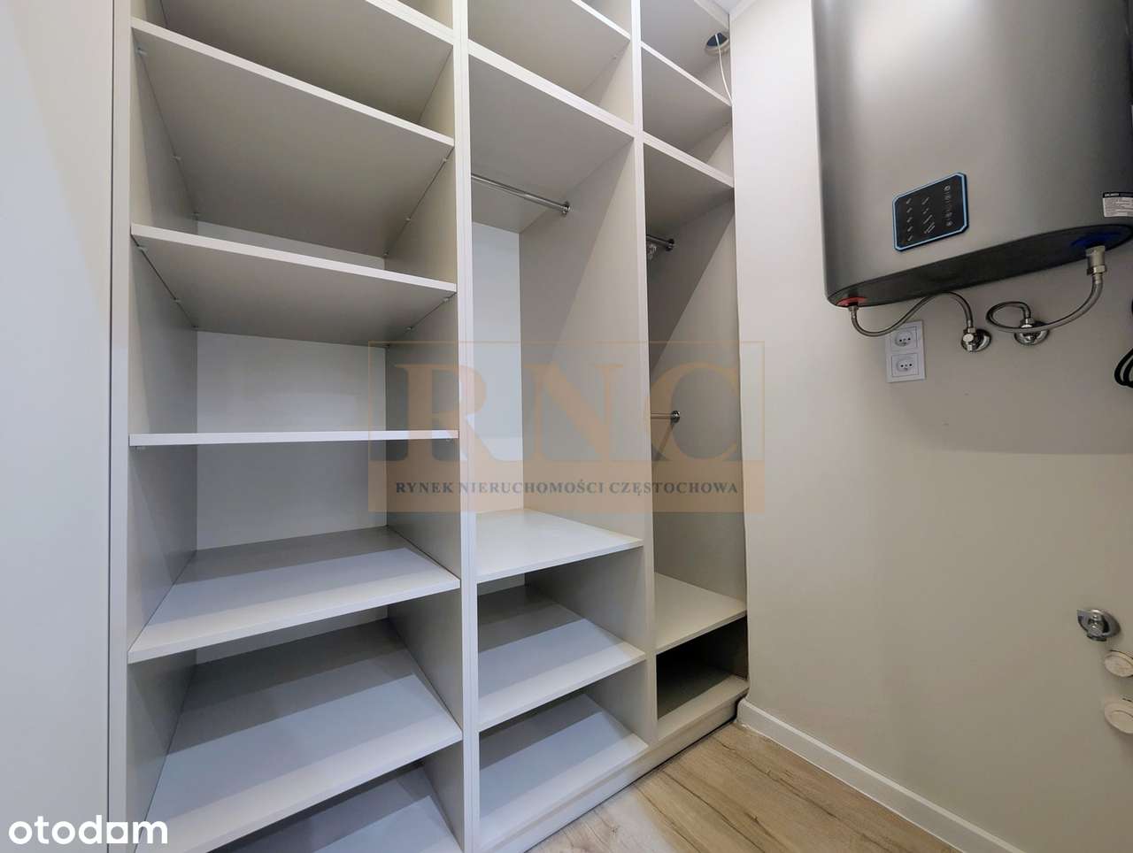 2. piętro | Generalny remont | Garderoba  | ul. Sobieskiego-9