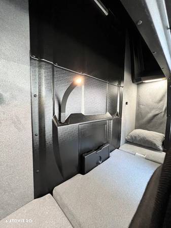Mercedes-Benz Sprinter 317 cabina dormit - 17