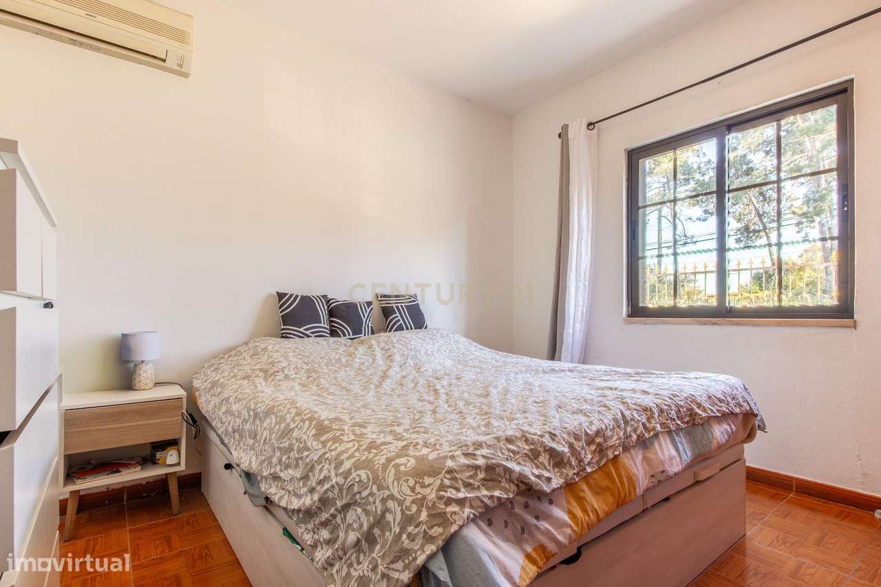 Moradia T2+1 com Anexo Independente, Garagem, Terraço e Adega – Quinta-14