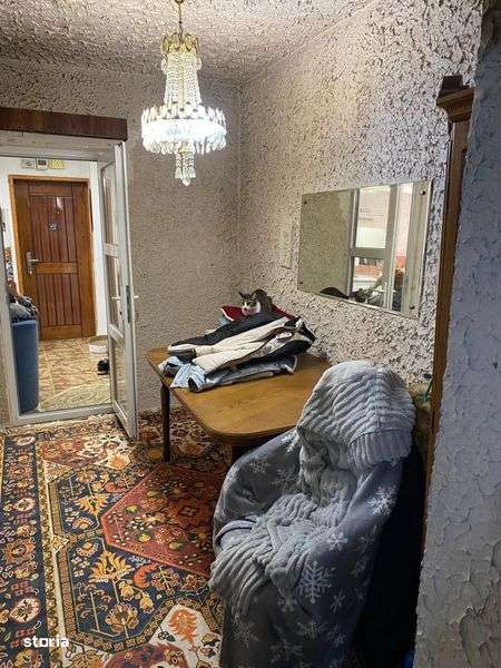 Apartament 3 camere de vanzare - Imagine principală: 5/8