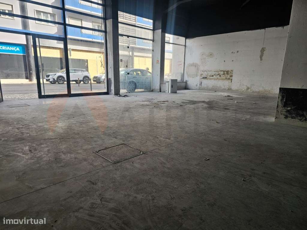 Loja Exclusiva para Arrendamento - 300 m² | Setúbal | Localização d... - Grande imagem: 4/4