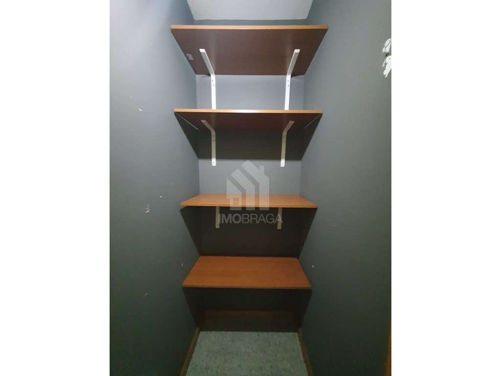 Venda Apartamento T2 Mobilado e Equipado em Lomar, Braga-15