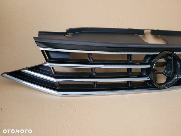 GRILL ATRAPA VW PASSAT B8 LIFT 3G0853653K - 2