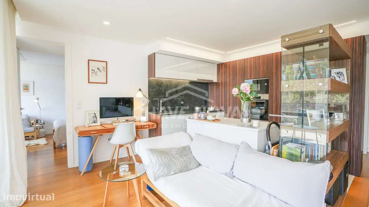 T1 Como Novo c/ Lugar de Garagem em Mafamude (El Corte Inglés) - Grande imagem: 3/20