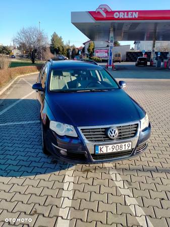 Volkswagen Passat 2.0 TDI Comfortline DSG - 11