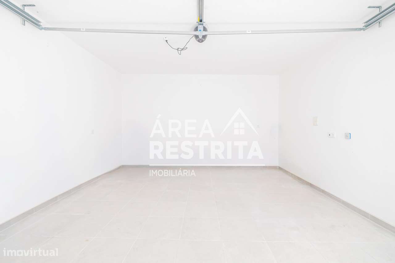 Moradia T4 Nova c/piscina, Vendas de Azeitão, Azeitão-45