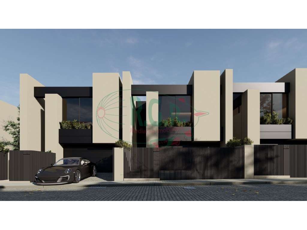 MORADIA 3 FRENTES EM CONSTRUÇÃO (3 SUITES) - Grande imagem: 5/23