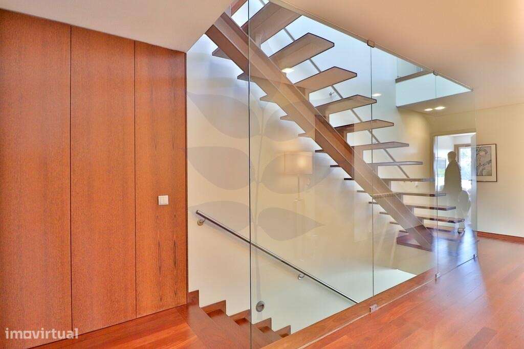 Venda Moradia Geminada Palmeira T4-17