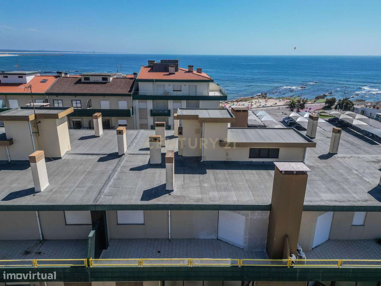 Apartamento T2 com Vista Mar | Último Piso | Tamargueira, Buarcos – Fi-5