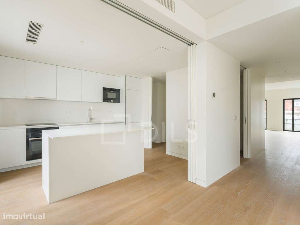 Penthouse T3 com varanda ampla e garagem privada, em Lisboa - Grande imagem: 5/44