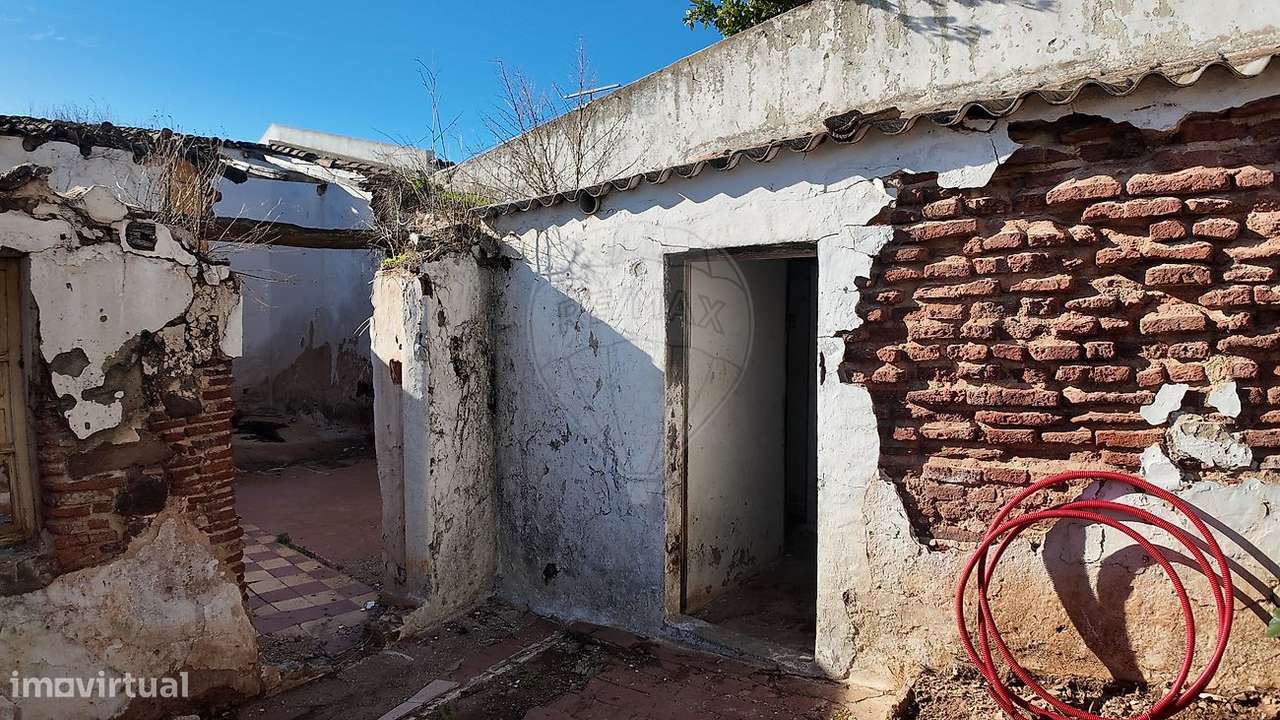 Moradia T2 para venda - Grande imagem: 2/33