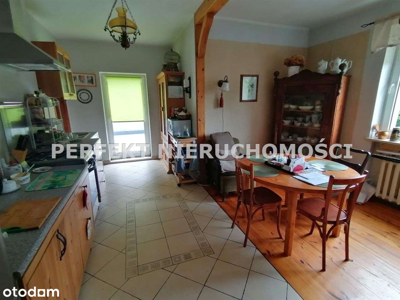 Dom mieszkalno-usługowy , 2 mieszkania !!-12