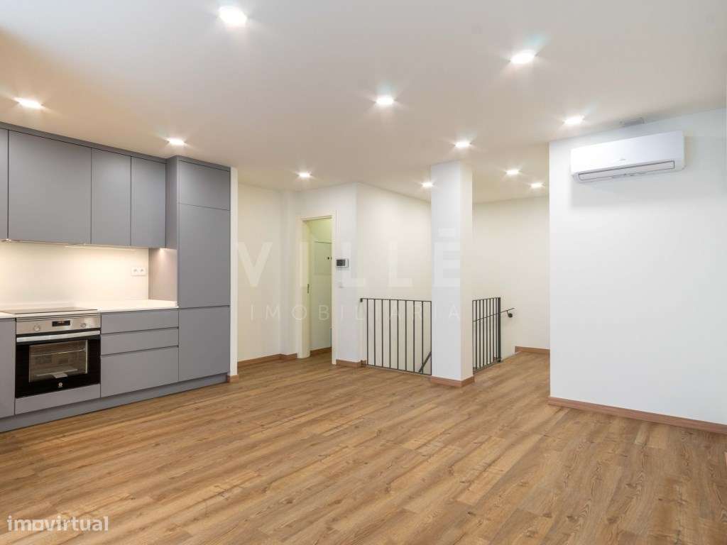 Apartamento T2 implex no Porto-9