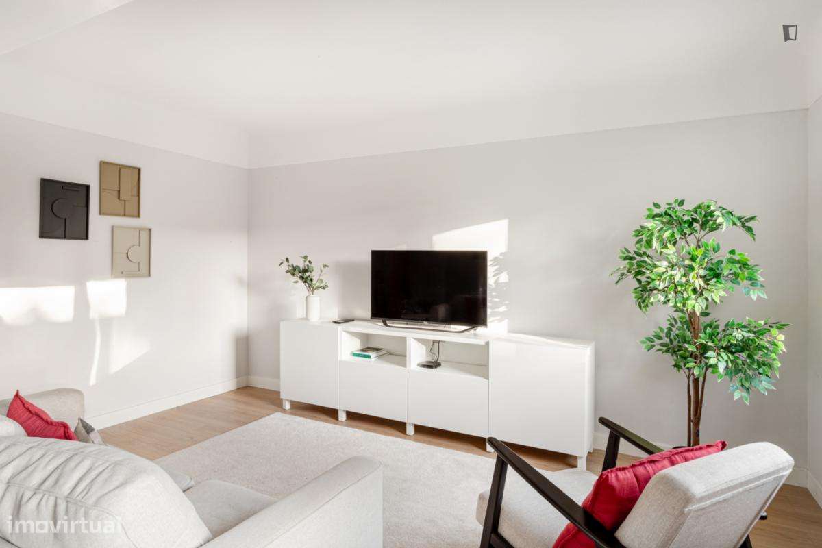 Apartamento com 2 quartos - localizado em Carnide Lisbon - Grande imagem: 2/30