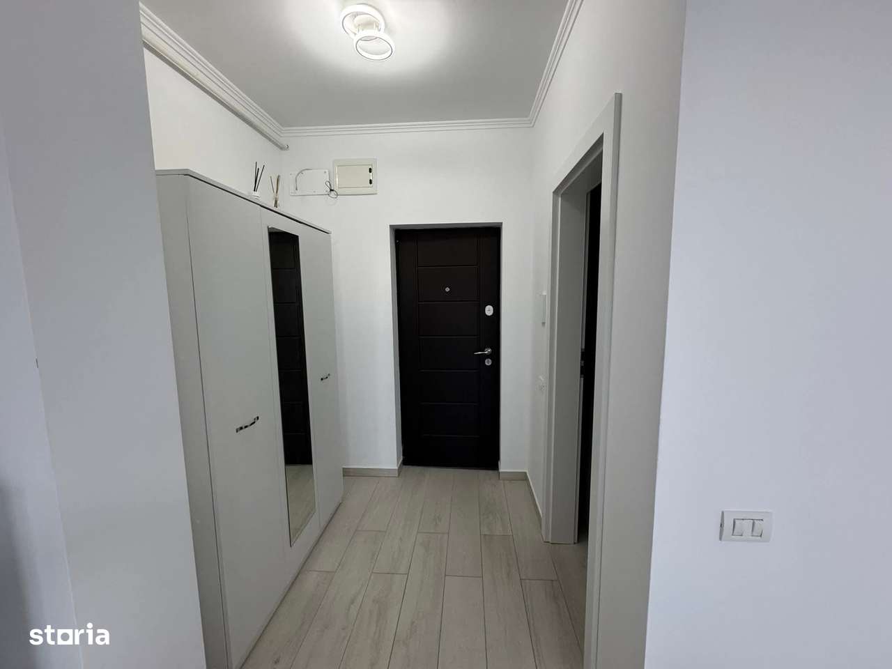 Ap 1 Camera Mobilat&utilat Giroc 62.000 euro - Imagine principală: 4/8