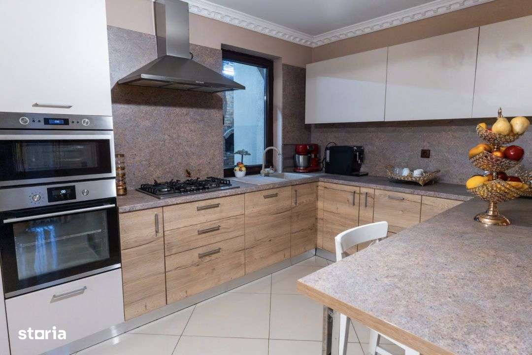 Casa moderna P + M in Cristesti, 6 cam, construita de constructor loca-8